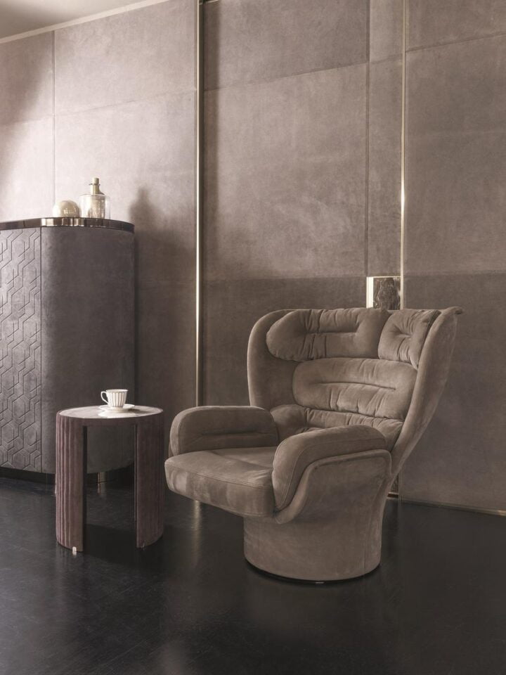 Elda - fabric armchair | Longhi