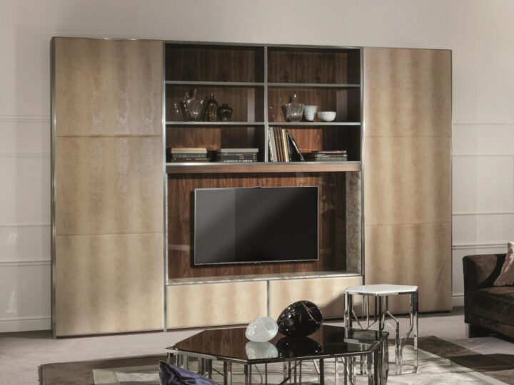 Ianus Middle - modular leather storage wall | Longhi