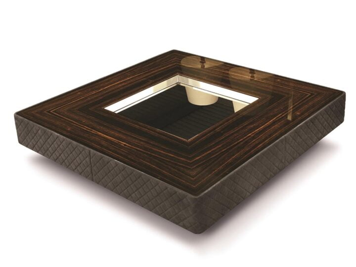 Lord - square leather coffee table | Longhi