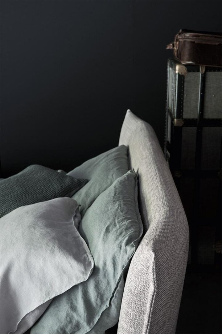 Morrison - fabric bed with upholstered headboard | ALF Dafre