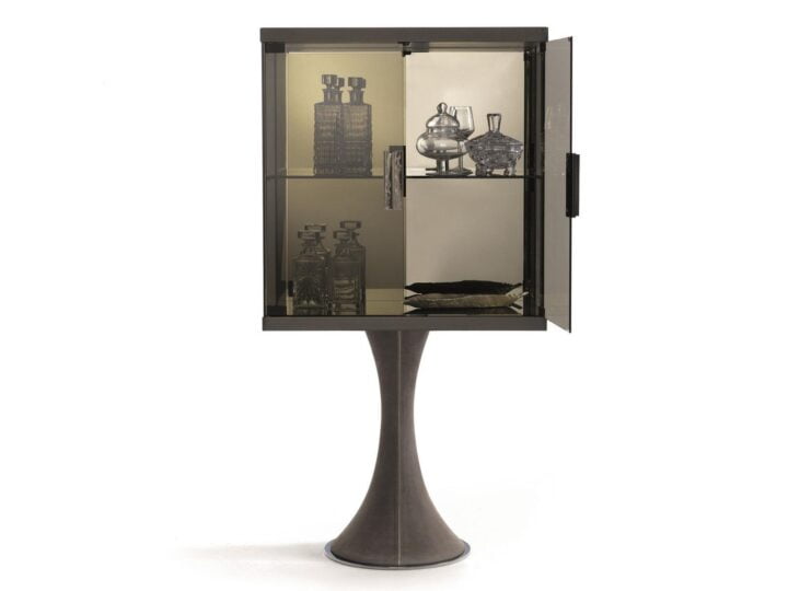 Oscar - metal display cabinet | Longhi